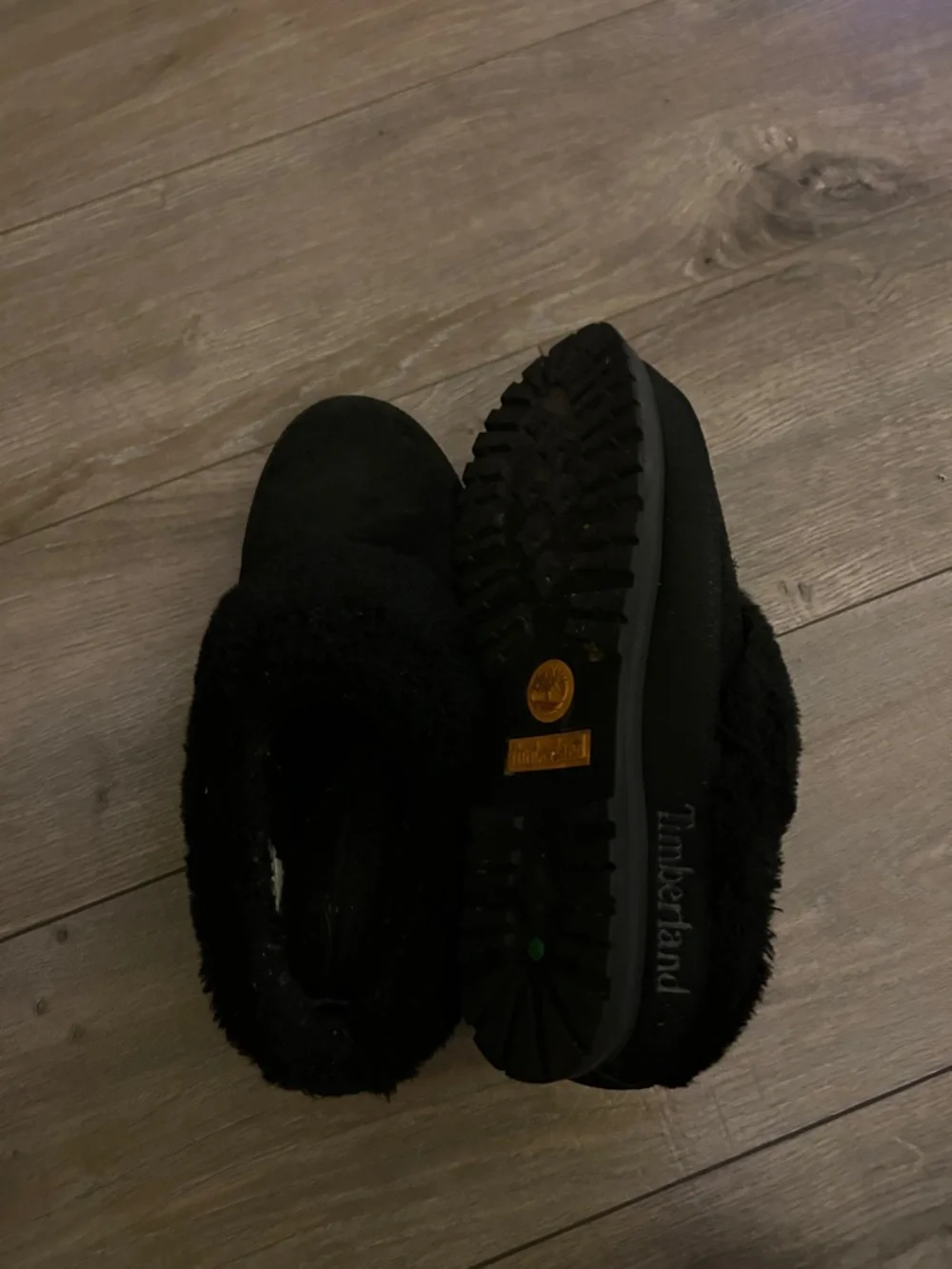 Timberland Women's Black Fleece-Lined Winter Slip-Ons - Picture 2 of 14